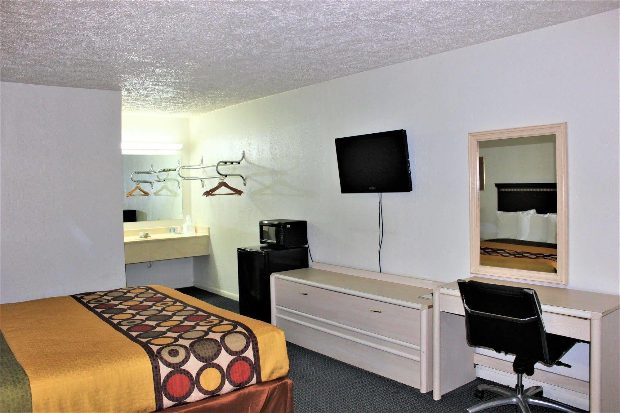 Motel Travel
